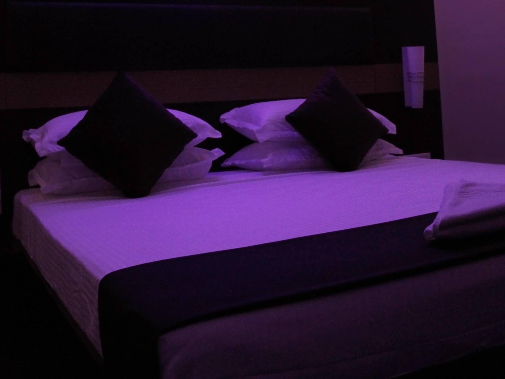 טירופור Hotel The Home מראה חיצוני תמונה
